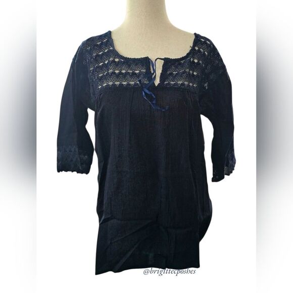 HANDMADE Traditional Laced Mexican Blouse - Picture 12 of 12